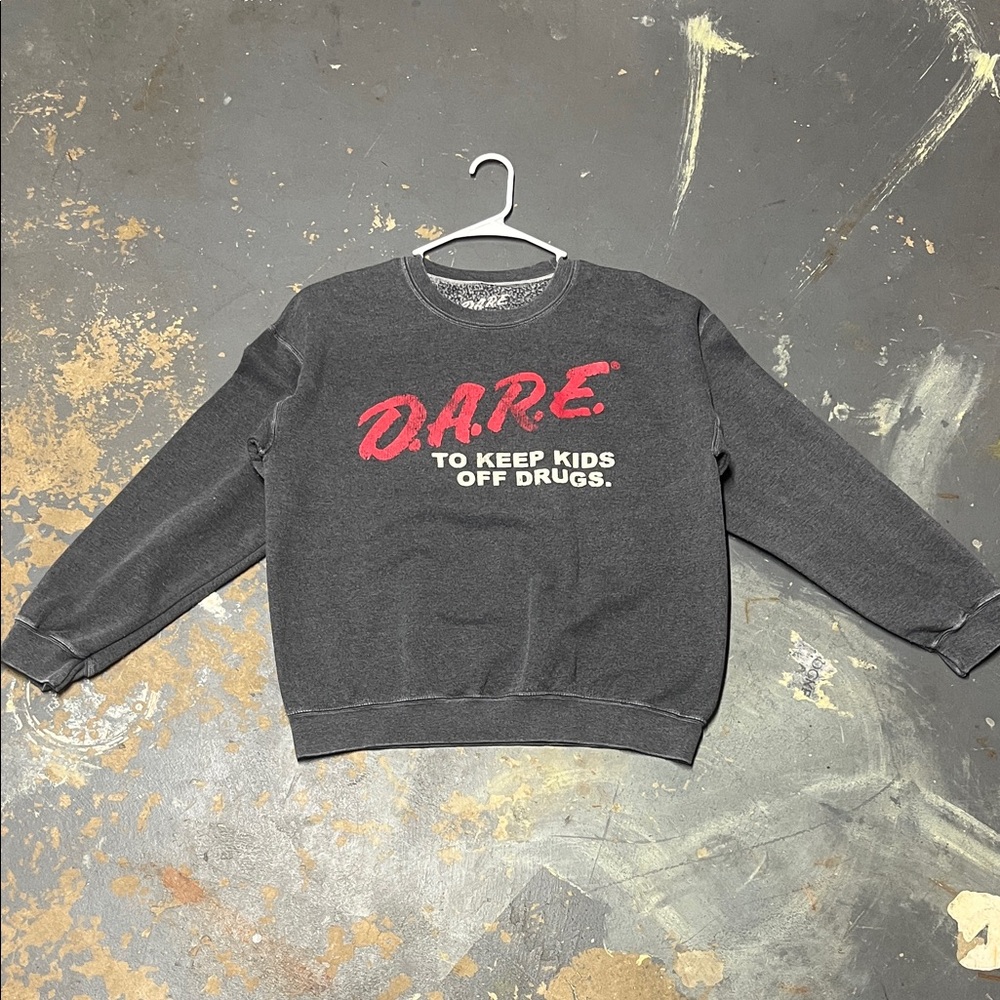 Dare sweater